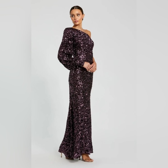 NWT | Mac Duggal 26717 Aubergine Purple Sequined One Shoulder Sleeve Gown Size 6 - Picture 4 of 14